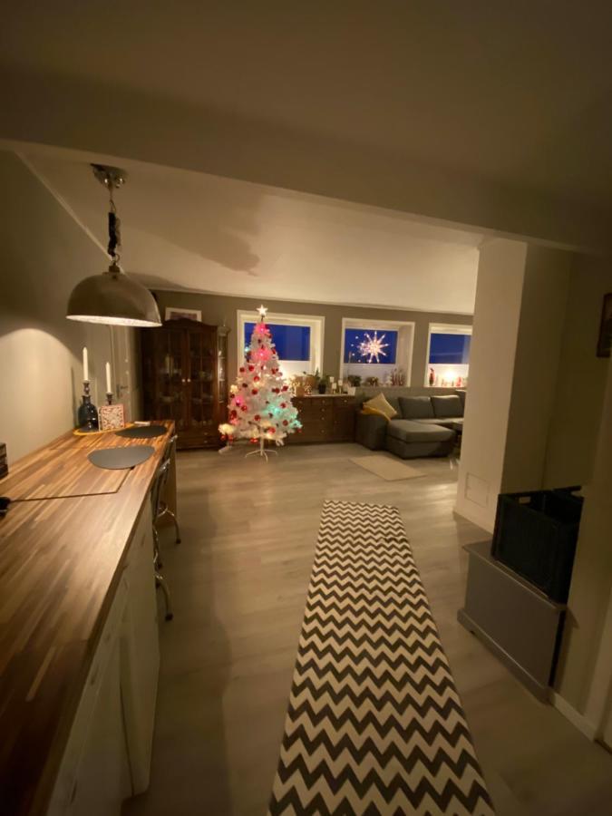 Lyngen, Mackay Appartment, Lyngen Lyngseidet 외부 사진