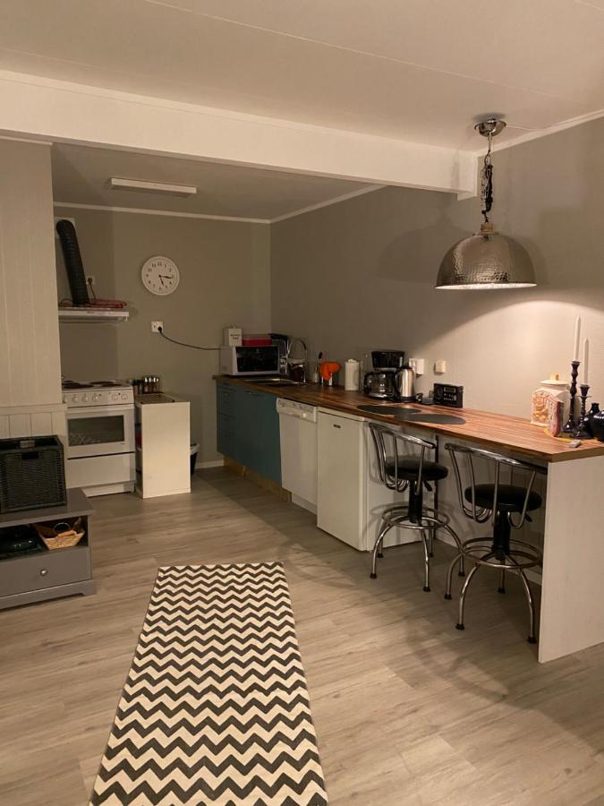 Lyngen, Mackay Appartment, Lyngen Lyngseidet 외부 사진