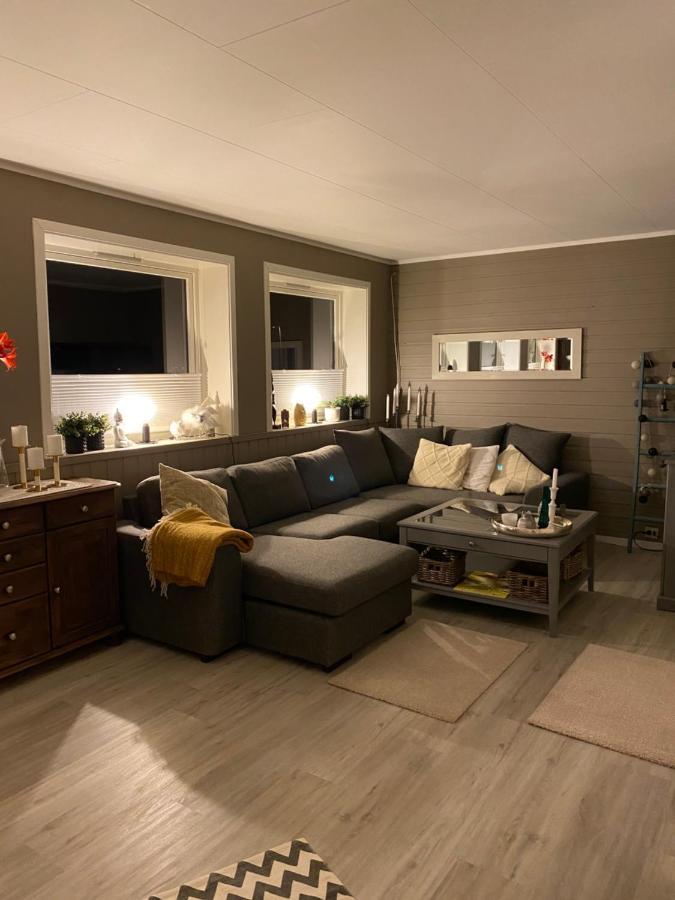 Lyngen, Mackay Appartment, Lyngen Lyngseidet 외부 사진