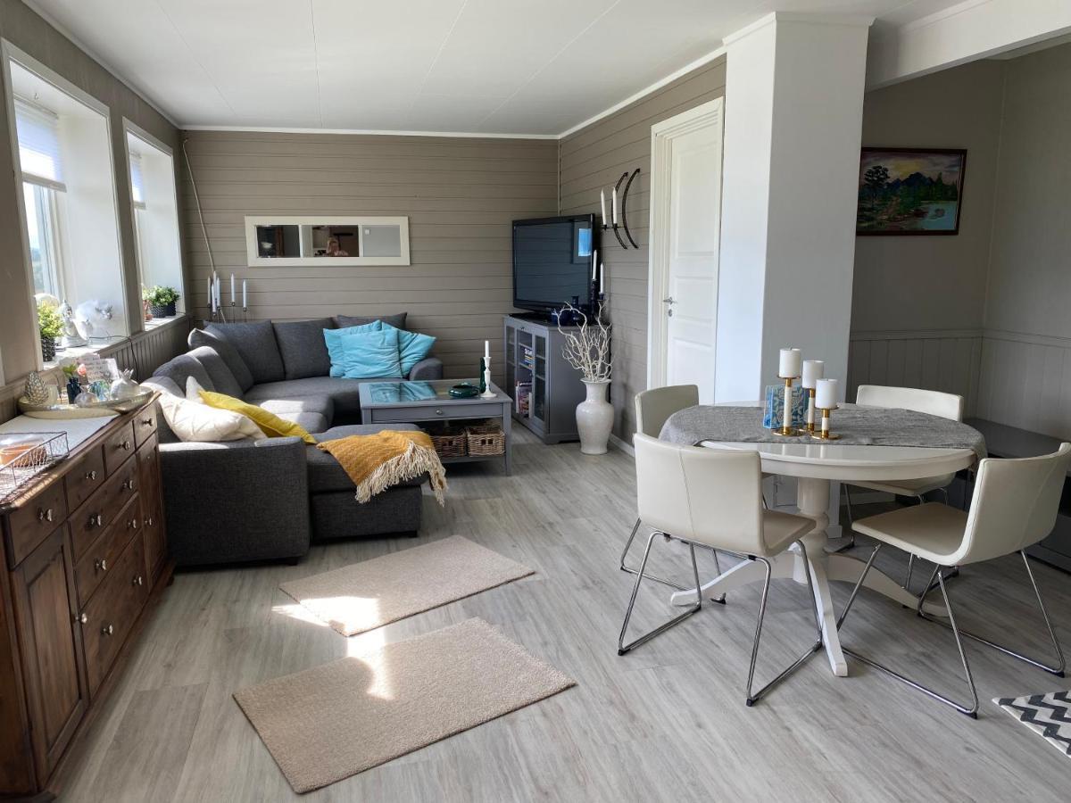 Lyngen, Mackay Appartment, Lyngen Lyngseidet 외부 사진